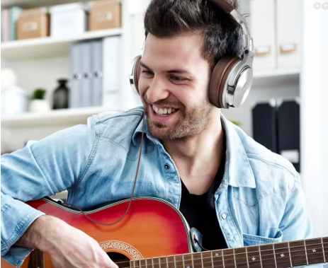 Fone de Ouvido Oneaudio Professional - Studio DJ - Transforme sua Experiência Sonora